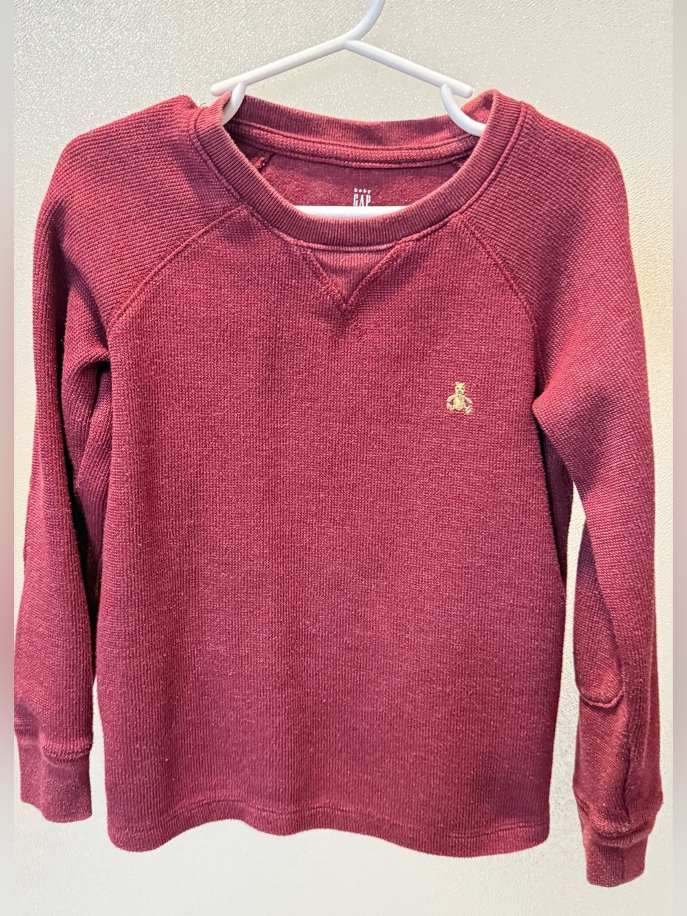 GAP baby (kids) Maroon waffle long sleeve with Small Embroidered Logo size 5